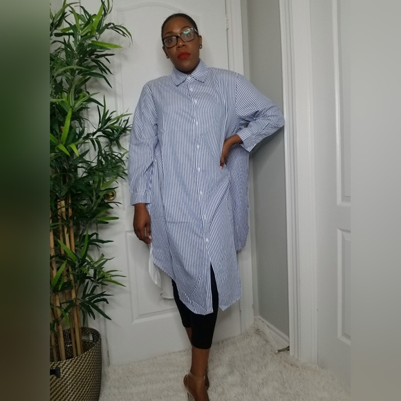 New with tags sheer tunic top - Picture 4 of 4